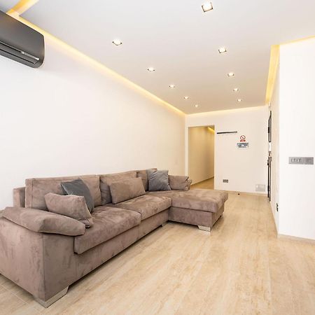 Modern 2 Bedroomed Apartment In Gzira Exterior foto