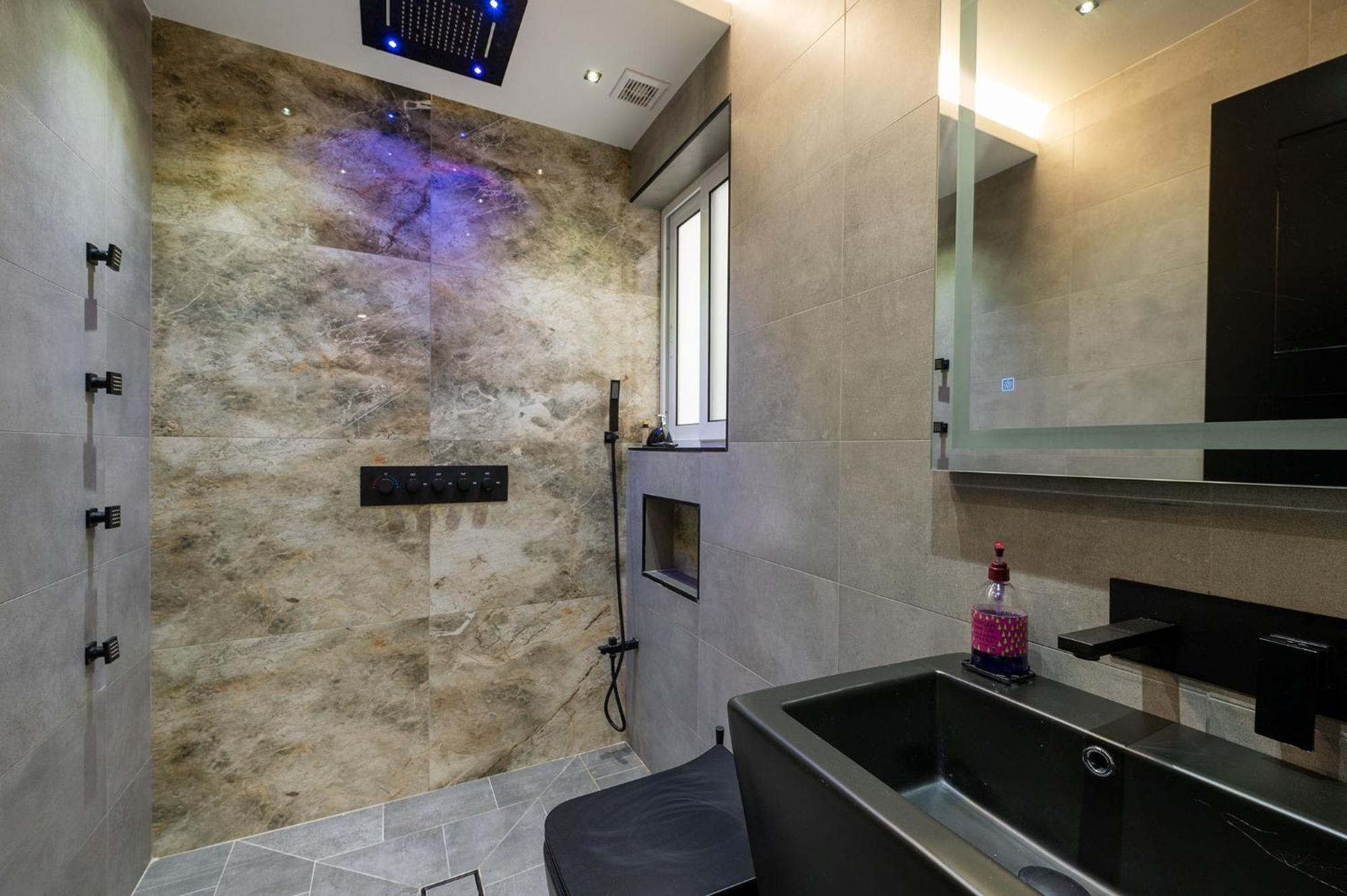 Modern 2 Bedroomed Apartment In Gzira Exterior foto